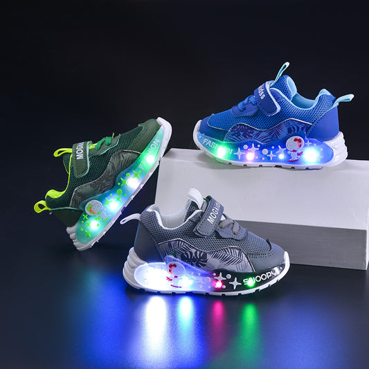 Wholesale Light-Up 2026 Spring & Fall Mesh Comfortable and Lightweight Casual Light-Up Led Light-Up Men's Sports Shoes for Small and Medium-Sized Children