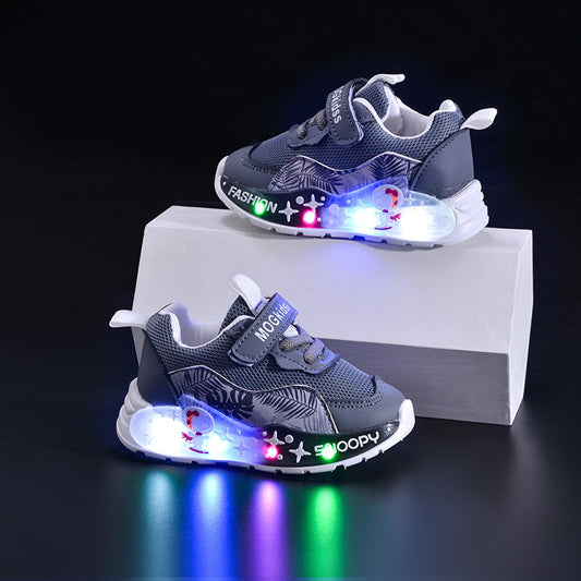 Wholesale Light-Up 2026 Spring & Fall Mesh Comfortable and Lightweight Casual Light-Up Led Light-Up Men's Sports Shoes for Small and Medium-Sized Children