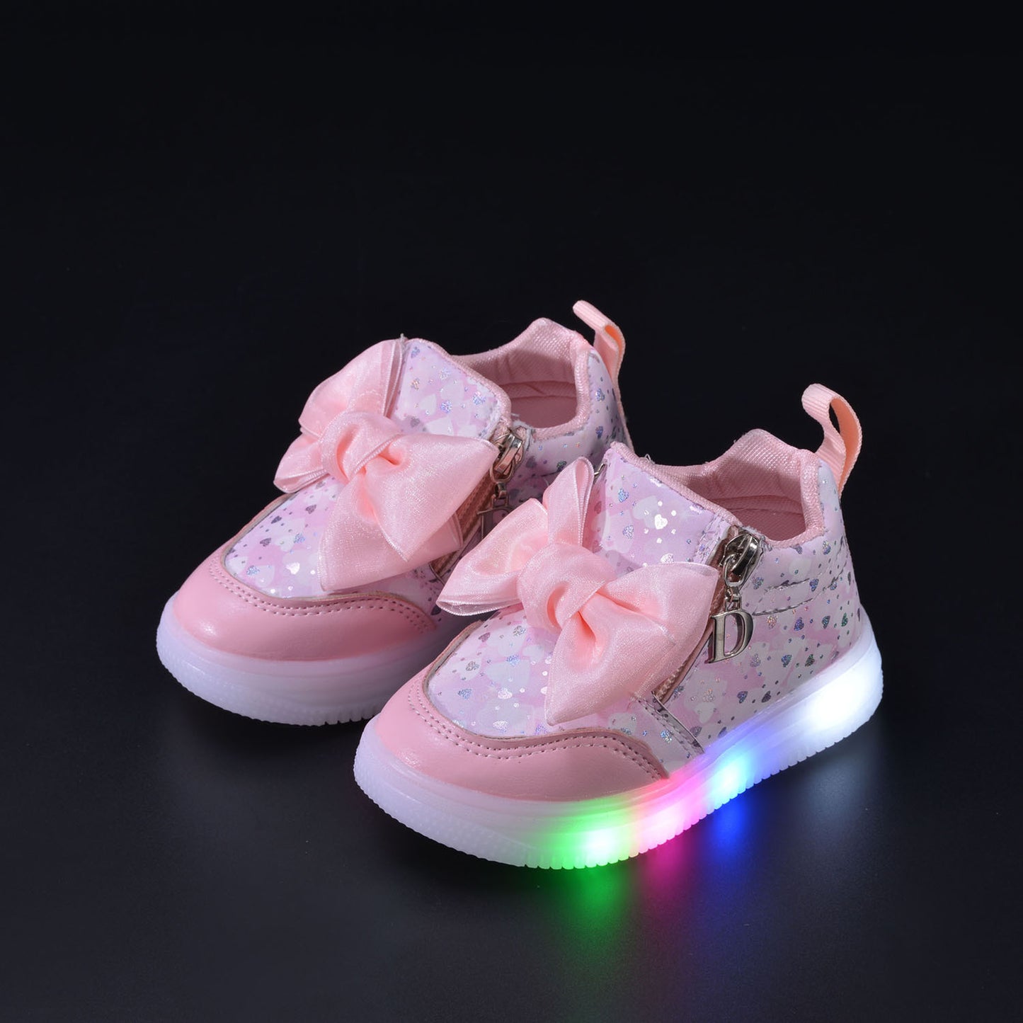 Spring and Autumn New Girls Princess LED Lighting Small and Medium Girls Casual Bow Sports Soft Sole Shoes Factory Outlet
